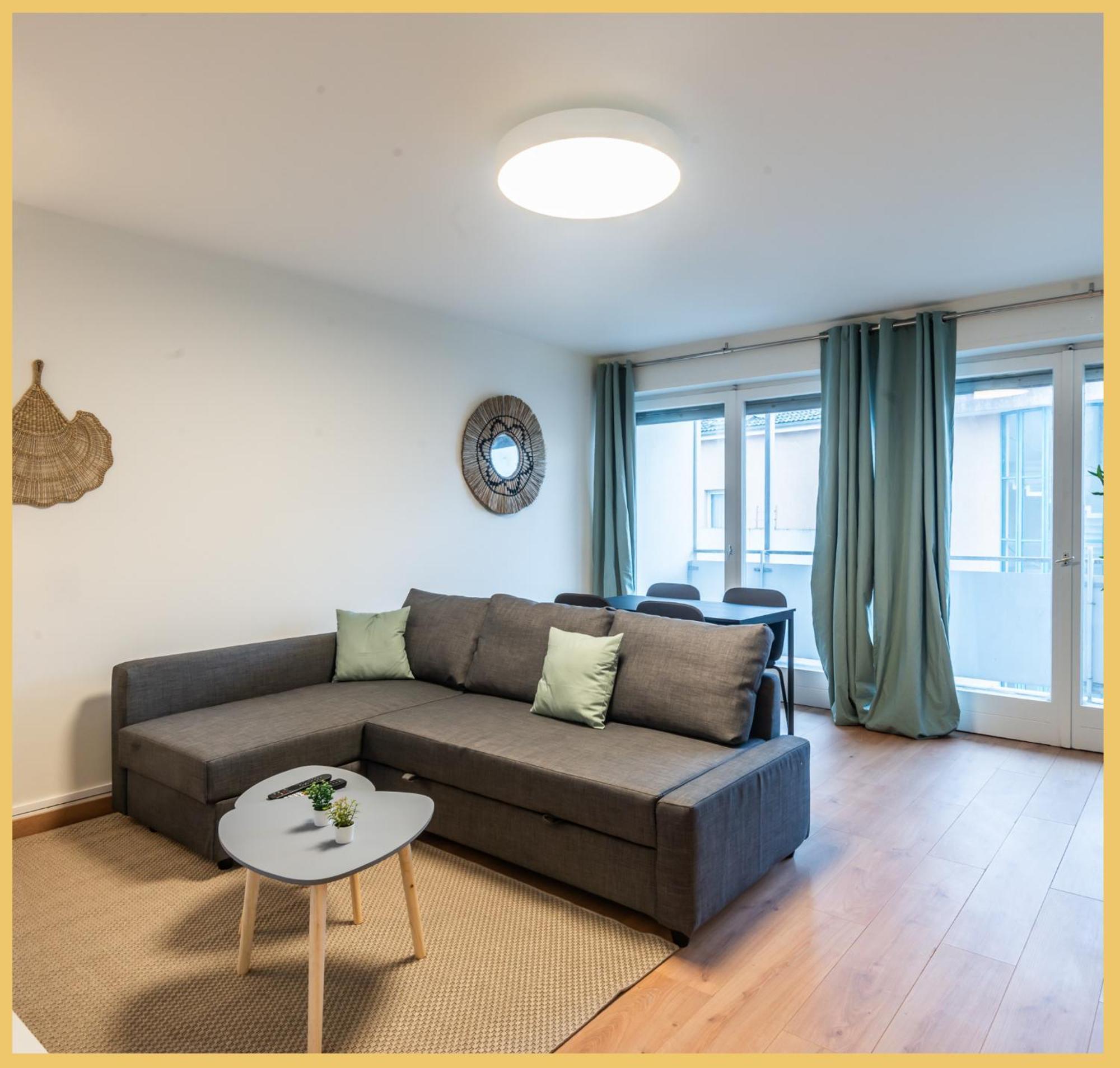 T2 I Moderne I Gaillard Apartment Bagian luar foto